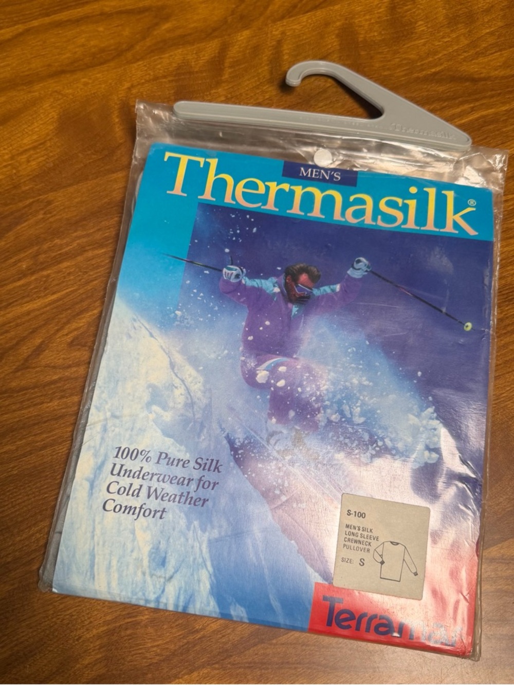 NWT Thermasilk Long Sleeve Silk Thermal Baselayer Tee Small  deadstock new